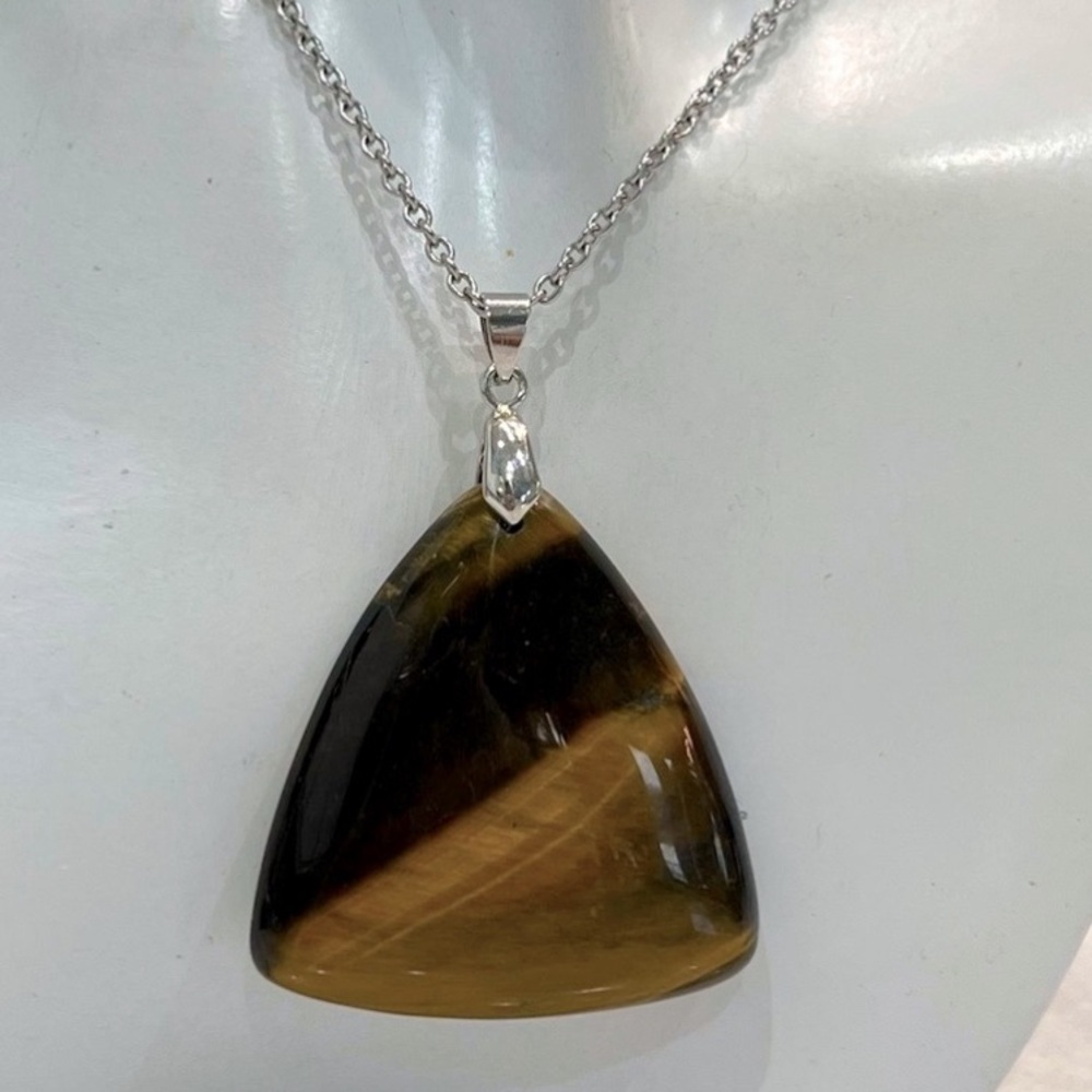 South African Solid Triangular Tiger’s Eye Pendant Necklace